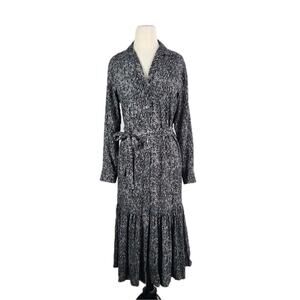 Rails Beatrice Animal Print Shirt Dress M Gray Midi Belted Tiered Long Sleeve